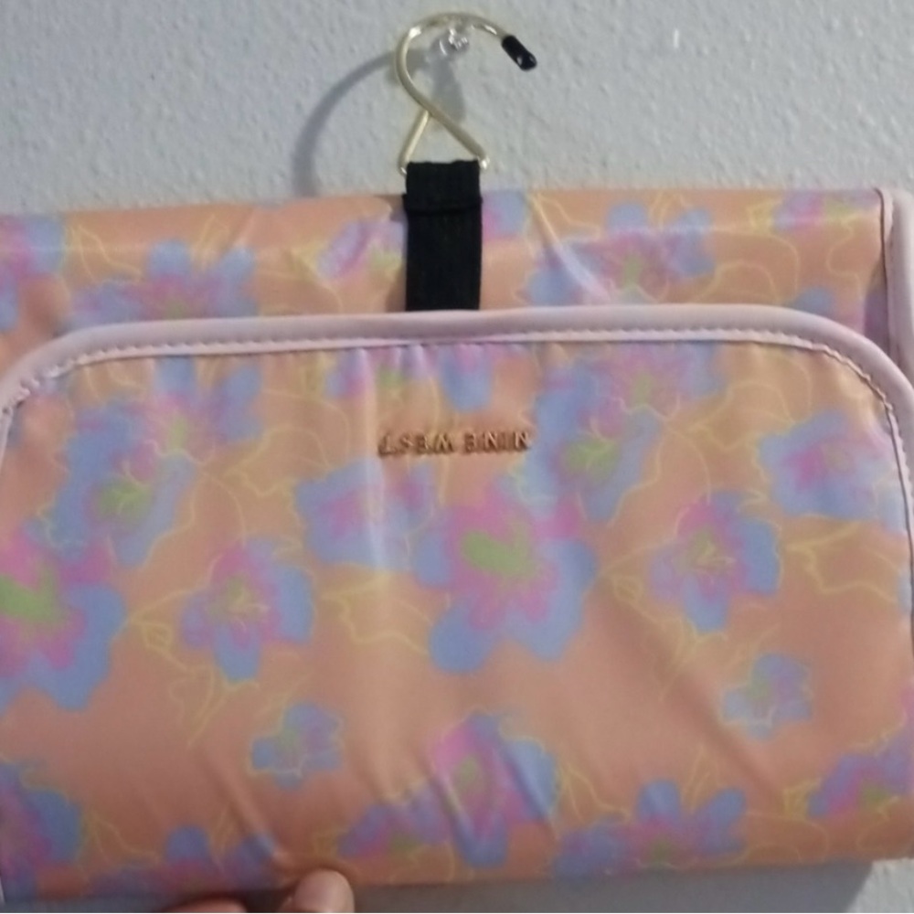 NWT Nine West Travel Organizer